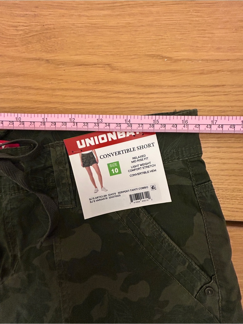 NWT UnionBay Womens Size 10 Olive Green Camo "Serpent-Tahiti" Print Cargo Shorts - Picture 6 of 12